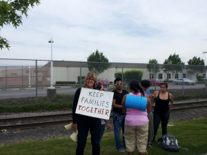 Susan with sign (800x600)